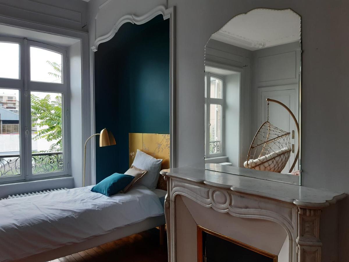 La Maison De Famille Лимож Экстерьер фото